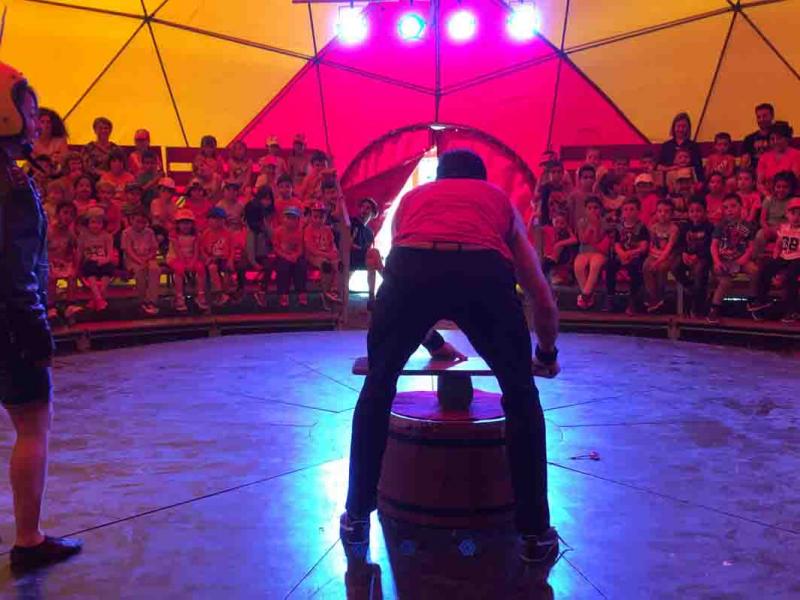 3.000 alumnes del Camp de Tarragona visiten la carpa de circ de Passabarret