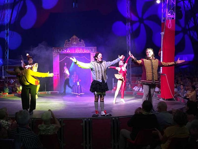   Cia. Passabarret s’incorpora a la gira 'Vekante' del Circ Teatre Rosa Raluy com a pallassos